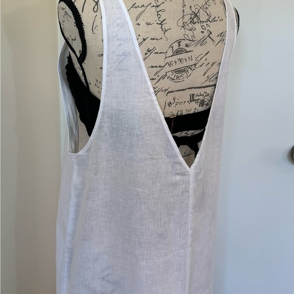 Ref🌻🌻 Linen Dress NWT.   Reformation Monique Dresss Medium White Dress w Slit - Picture 7 of 9